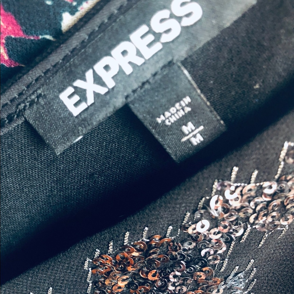 Express Top - Picture 2 of 3